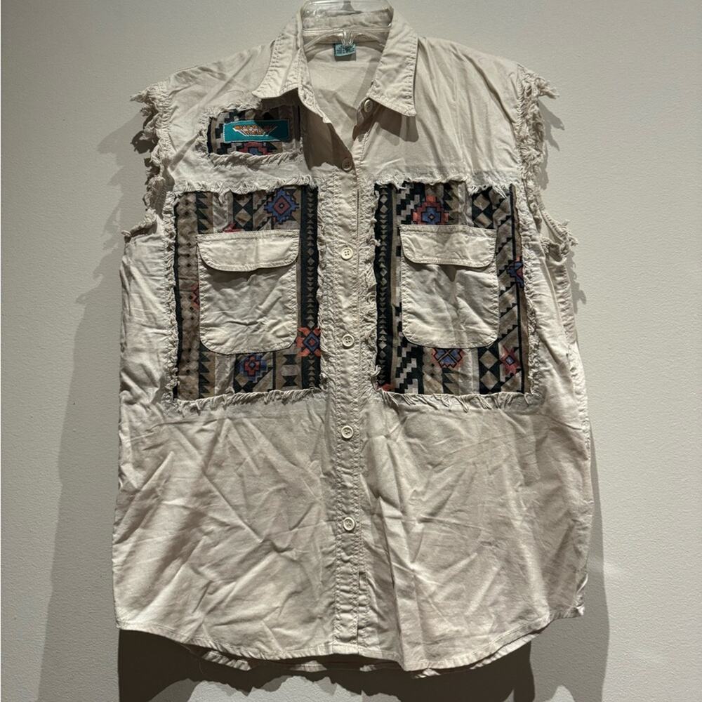 Therapy sleeveless button down with tribal accents and frayed arm holes size med